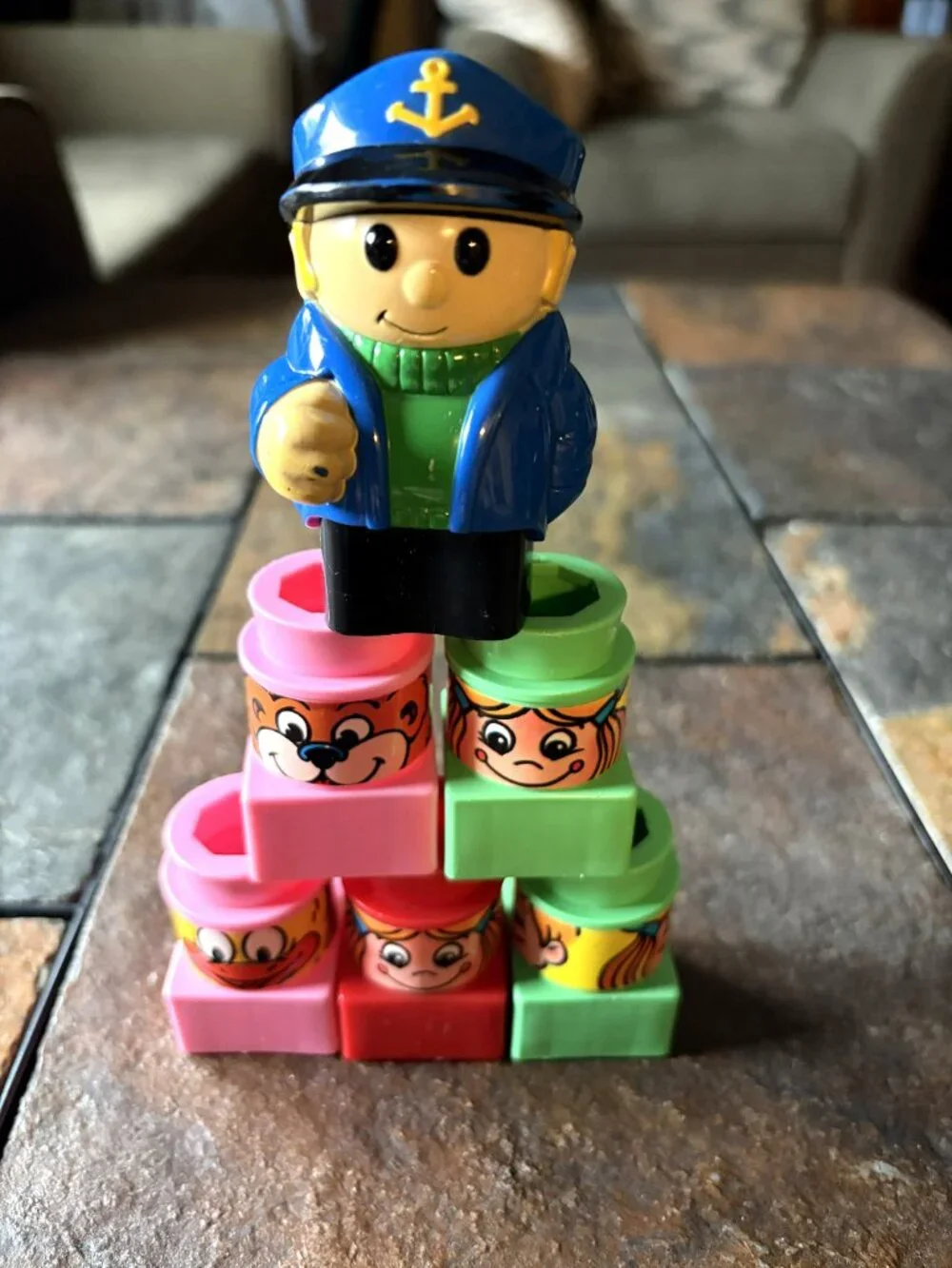 Vintage 1980s Mega Bloks figure lot - captain sailor & face blocks (Ritvik)